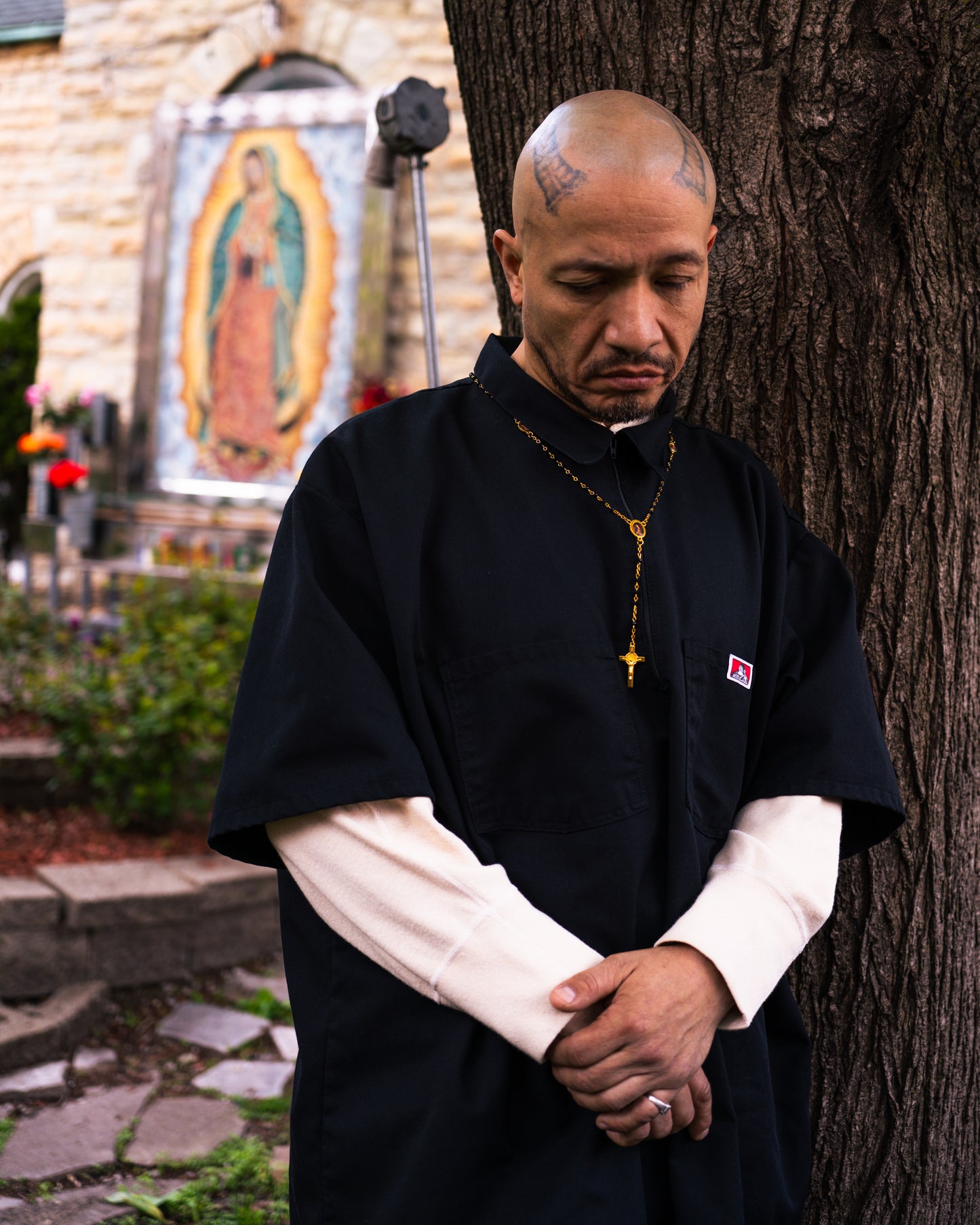 “PRAY FOR ME MUÑECA” ROSARIES